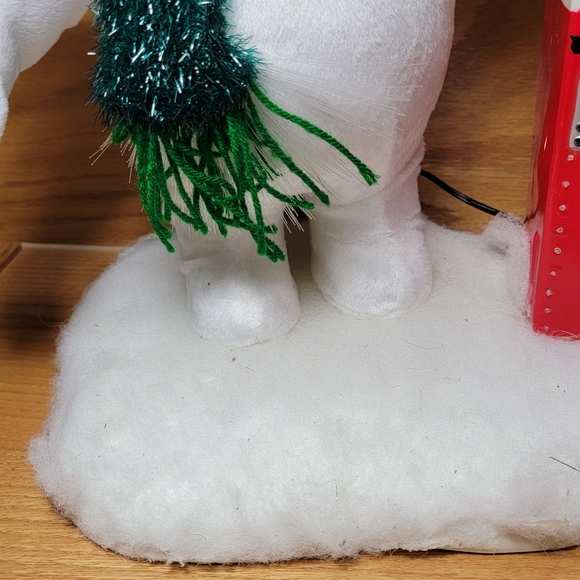 Vintage Coca-Cola Fiber Optic Polar Bear with Coke Soda Machine Christmas Decor. - Picture 8 of 16